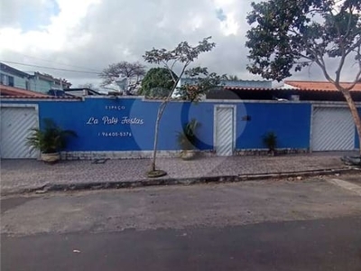 Exelente oportunidade de investimento casa e salão de festa a venda no magali r$ 700.000,00