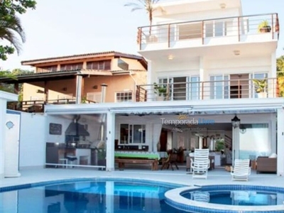 CASA DENTRO DE CONDOMINIO NA PRAIA DA BALEIA