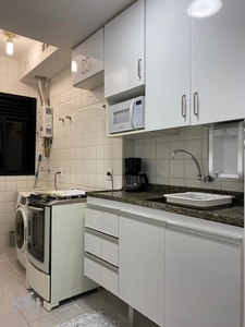 Apartamento à venda em Barra da Tijuca com 67 m², 2 quartos, 1 suíte, 2 vagas