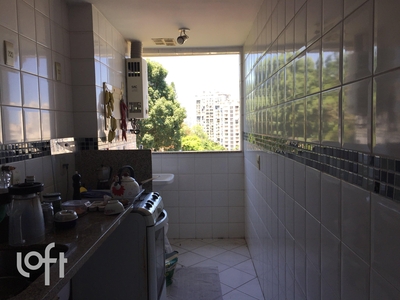 Apartamento à venda em Botafogo com 74 m², 2 quartos, 1 suíte, 1 vaga
