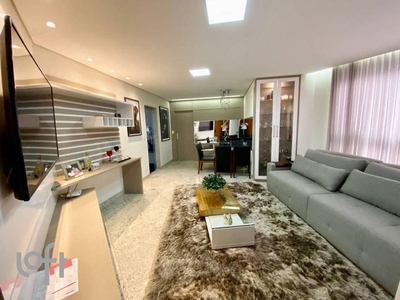 Apartamento à venda em Castelo com 230 m², 4 quartos, 2 suítes, 4 vagas