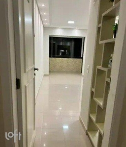 Apartamento à venda em Jabaquara com 77 m², 3 quartos, 1 suíte, 3 vagas