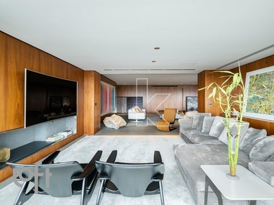 Apartamento à venda em Paraíso com 540 m², 3 quartos, 3 suítes, 6 vagas