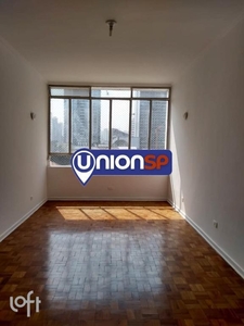 Apartamento à venda em Pinheiros com 105 m², 3 quartos, 1 vaga