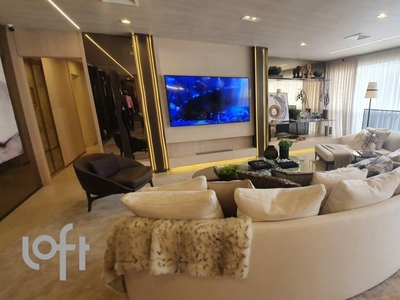 Apartamento à venda em Santo Amaro com 142 m², 3 quartos, 1 suíte, 2 vagas