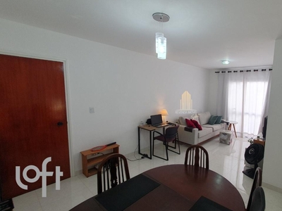 Apartamento à venda em Santo Amaro com 62 m², 2 quartos, 1 vaga