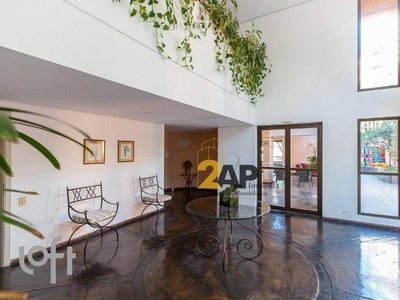 Apartamento à venda em Vila Andrade com 97 m², 2 quartos, 1 suíte, 2 vagas
