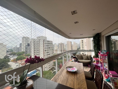 Apartamento à venda em Vila Olímpia com 120 m², 3 quartos, 1 suíte, 3 vagas