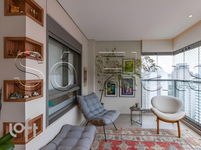 Apartamento à venda em Vila Olímpia com 95 m², 2 quartos, 2 suítes, 2 vagas