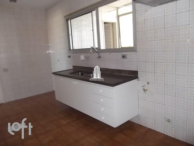 Apartamento à venda em Vila Sônia com 202 m², 4 quartos, 2 suítes, 2 vagas