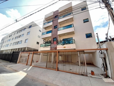 Apartamento em Centenário, Lavras/MG de 85m² 2 quartos para locação R$ 1.200,00/mes