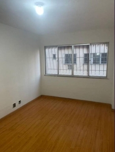 Apartamento em Centro, São Gonçalo/RJ de 70m² 2 quartos à venda por R$ 196.000,00