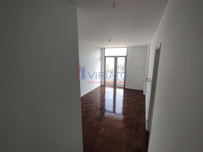 Apartamento em Tanque, Rio de Janeiro/RJ de 56m² 2 quartos para locação R$ 1.300,00/mes