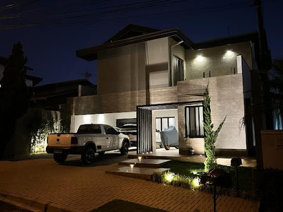 Casa em Centro, Jaguariúna/SP de 298m² 4 quartos à venda por R$ 1.549.000,00
