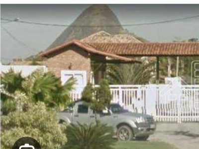 Casa em Centro, Maricá/RJ de 295m² 5 quartos à venda por R$ 619.000,00