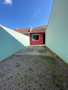 Casa em Eucaliptos, Fazenda Rio Grande/PR de 43m² 2 quartos à venda por R$ 239.000,00