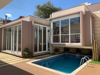 Casa em João XXIII, Vinhedo/SP de 300m² 3 quartos à venda por R$ 2.199.000,00