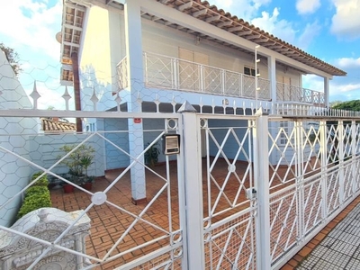 Casa em João XXIII, Vinhedo/SP de 302m² 3 quartos à venda por R$ 1.037.800,00