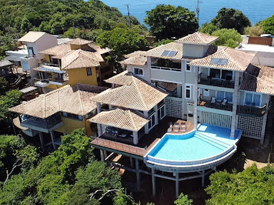 Casa em Ossos, Armação dos Búzios/RJ de 393m² 5 quartos à venda por R$ 7.899.000,00