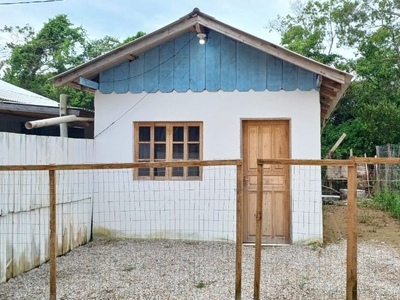 Casa em São João do Rio Vermelho, Florianópolis/SC de 42m² 2 quartos à venda por R$ 209.000,00