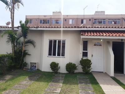 Casa em Vila Figueira, Suzano/SP de 105m² 3 quartos à venda por R$ 450.000,00 ou para locação R$ 1.500,00/mes