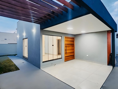 Casa em Vila Nossa Senhora das Graças, Campo Grande/MS de 166m² 3 quartos à venda por R$ 369.000,00