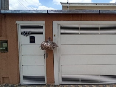 Sobrado em Cidade Edson, Suzano/SP de 147m² 3 quartos à venda por R$ 699.000,00