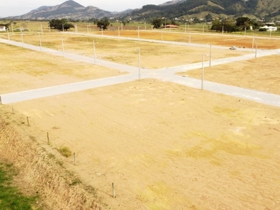 Terreno em Gravatal, Gravatal/SC de 362m² à venda por R$ 114.990,00