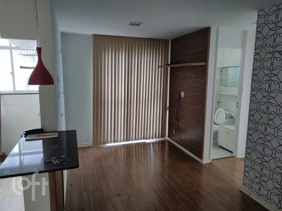 Apartamento à venda em São Cristóvão com 47 m², 2 quartos, 1 vaga