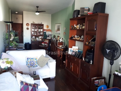 Apartamento à venda em Tijuca com 119 m², 3 quartos, 1 suíte, 2 vagas