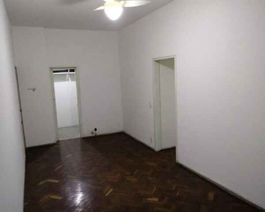 Apartamento com 2 dormitórios à venda, 65 m² por R$ 680.000,00 - Copacabana - Rio de Janei