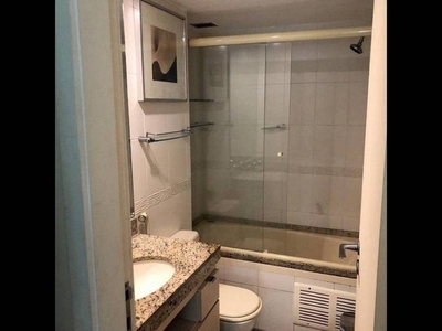 Apartamento com 2 Quartos e 1 banheiro para Alugar, 80 m² por R$ 6.900/Mês