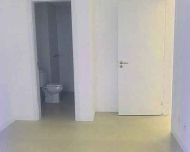 Apartamento de 2 suítes com lavabo e sacada com churrasqueira a carvão no coração da Trind