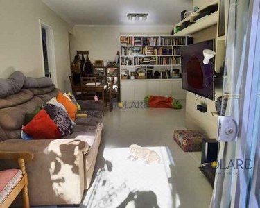 Apartamento de 4 dormitórios (1 suíte) - 1 vaga de garagem no bairro Trindade