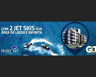 Apartamento para venda a 100 metros da praias, com dois jetski no condomínio