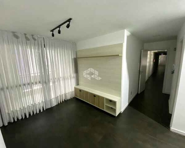 Apartamento para venda possui 65 metros quadrados com 2 quartos em Itacorubi - Florianópol