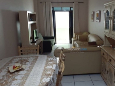 Apartamento quadra da praia 3 quartos