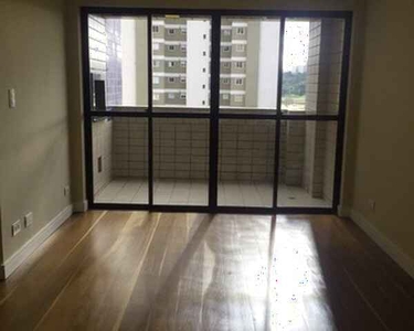 Apartamento Reformado - 107 metros com 4 quartos em Cabral - Curitiba - PR