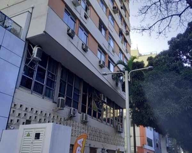 Apartamento vda 68m2, sal, 2 qts sociais, wc social, coz., área de serviço, wc e qto servi