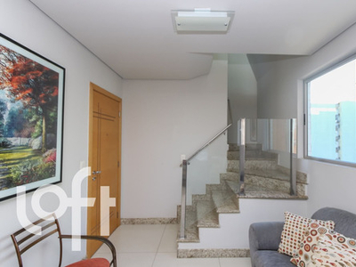 Apto Santo Agostinho | 3 Quartos | 209 M² | Cond: R$740.0 | 4 Vagas