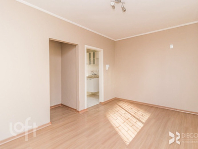 Apto Tristeza | 1 Quartos | 38 M² | Cond: R$173.0 | 1 Vaga