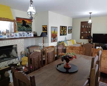 Casa 3 Quartos (2 Suítes) em Condomínio com Piscina e Lazer, Alto, Teresópolis, RJ