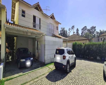 Casa a venda em Cotia com 3 dorms e 2 vagas - Bosque dos Manacás