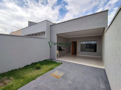 Casa com 2 quartos à venda, 125.0m²