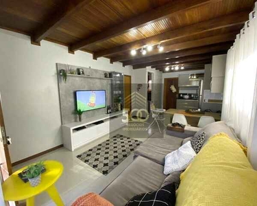Casa com 3 dormitórios à venda, 160 m² por R$ 795.000,00 - Centro - São José/SC