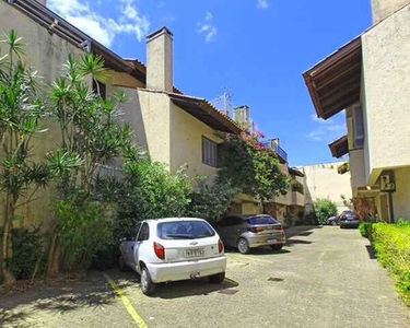 Casa com 3 dormitórios à venda, 196 m² por R$ 779.000,00 - Vila Assunção - Porto Alegre/RS