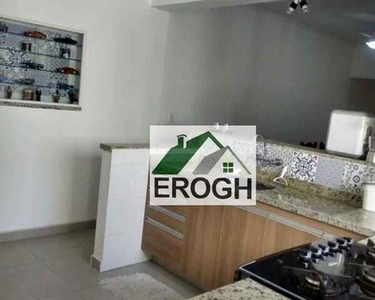 Casa com 3 dormitórios e 5 vagas à venda, 216 m² por R$ 745.000 - Vila Scarpelli - Santo A