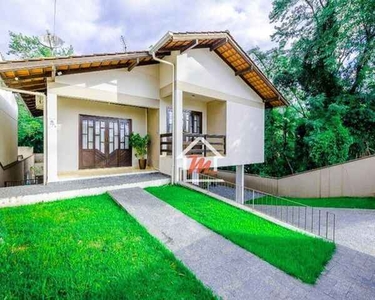Casa com 3 dormitórios - Piscina - à venda, terreno com 450 m² por R$ 749.000 - Passo Mans