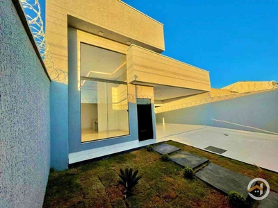Casa com 3 quartos à venda no bairro Residencial Porto Seguro, 178m²