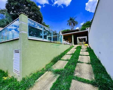 Casa com piscina á venda em Mairiporã - Terra Preta